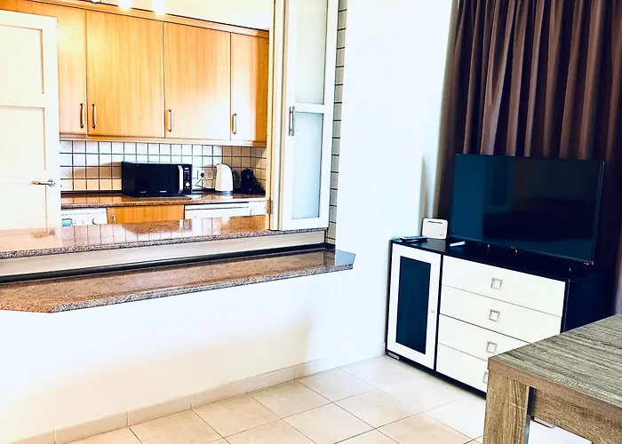 Balcon De Gigantes * بويرتو دي سانتياغو