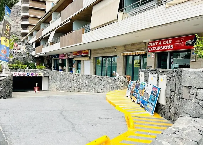 Balcon De Gigantes * بويرتو دي سانتياغو