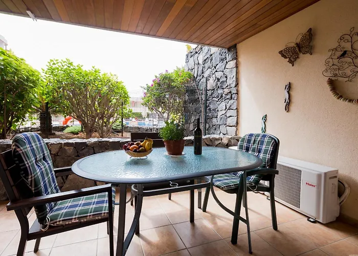 Balcon De Gigantes Puerto de Santiago (Tenerife)