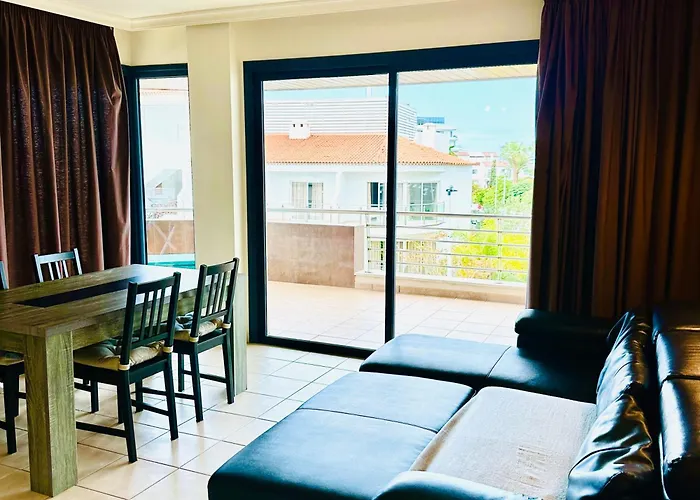 Balcon De Gigantes * Puerto de Santiago (Tenerife)