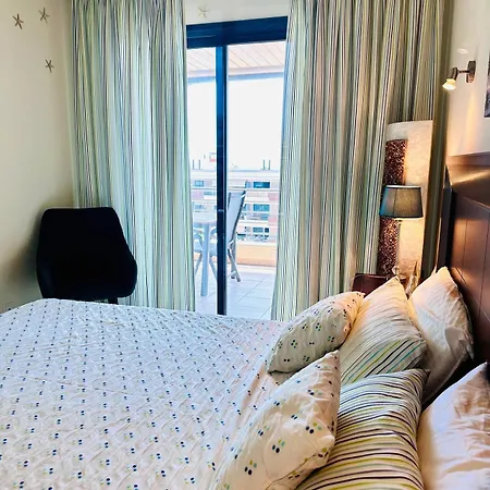 Balcon De Gigantes * بويرتو دي سانتياغو