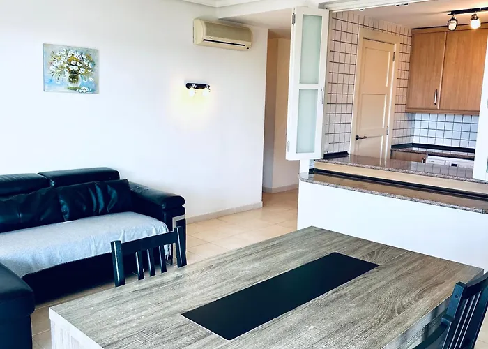 Balcon De Gigantes Puerto de Santiago (Tenerife)